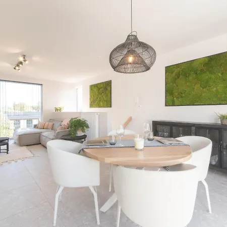 By Interhome